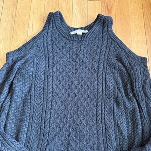 Michael Kors Cable Knit Cold Shoulder Sweater – Size Small (Charcoal Gray)